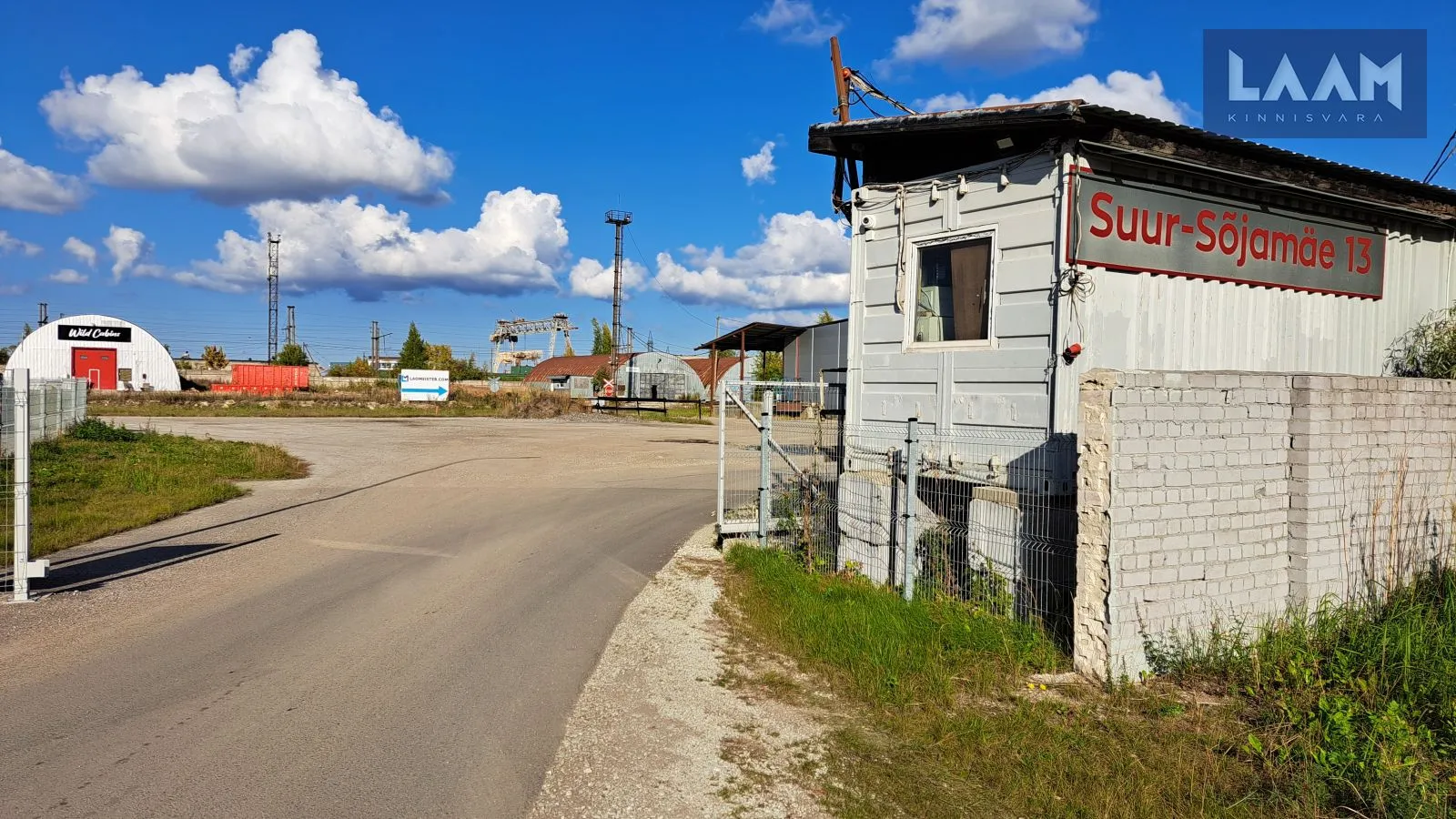 Harju maakond, Tallinn, Lasnamäe linnaosa, Suur-Sõjamäe 13 — 2