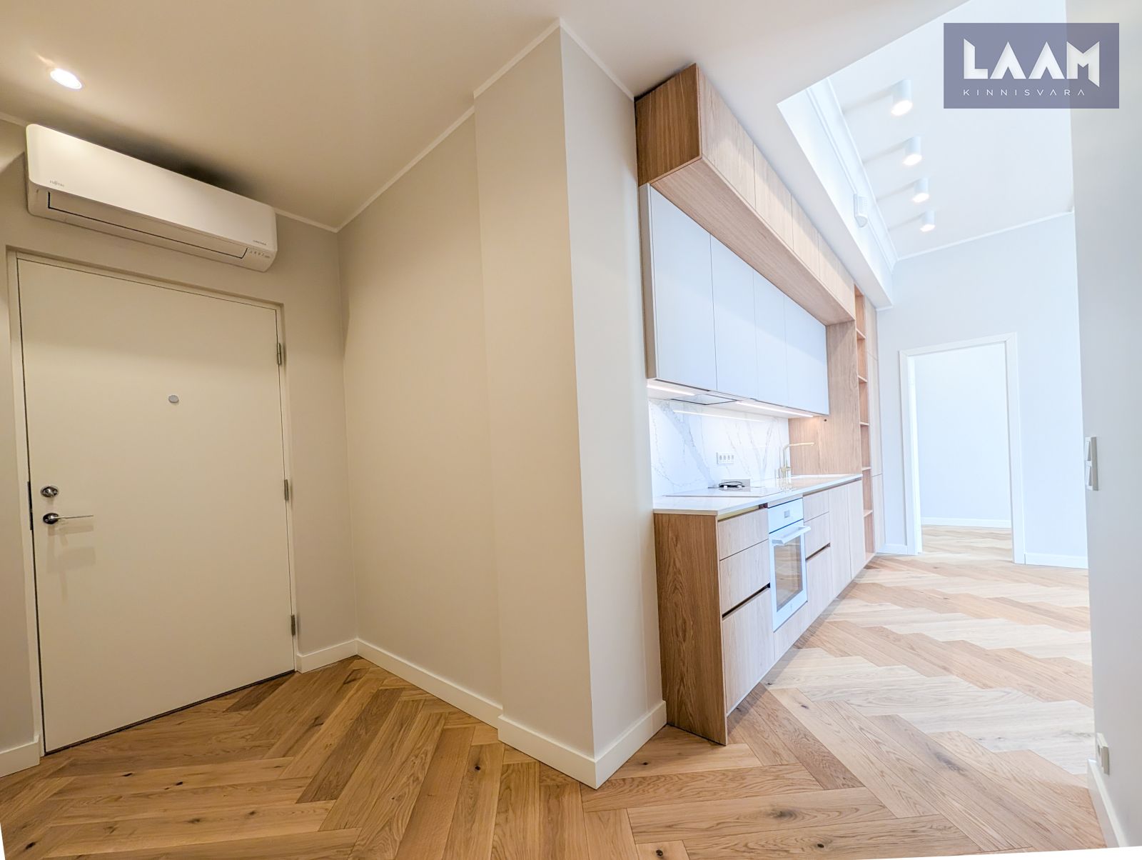 Pärnu maakond, Pärnu linn, Kesklinn, Rüütli tn 40a — 12
