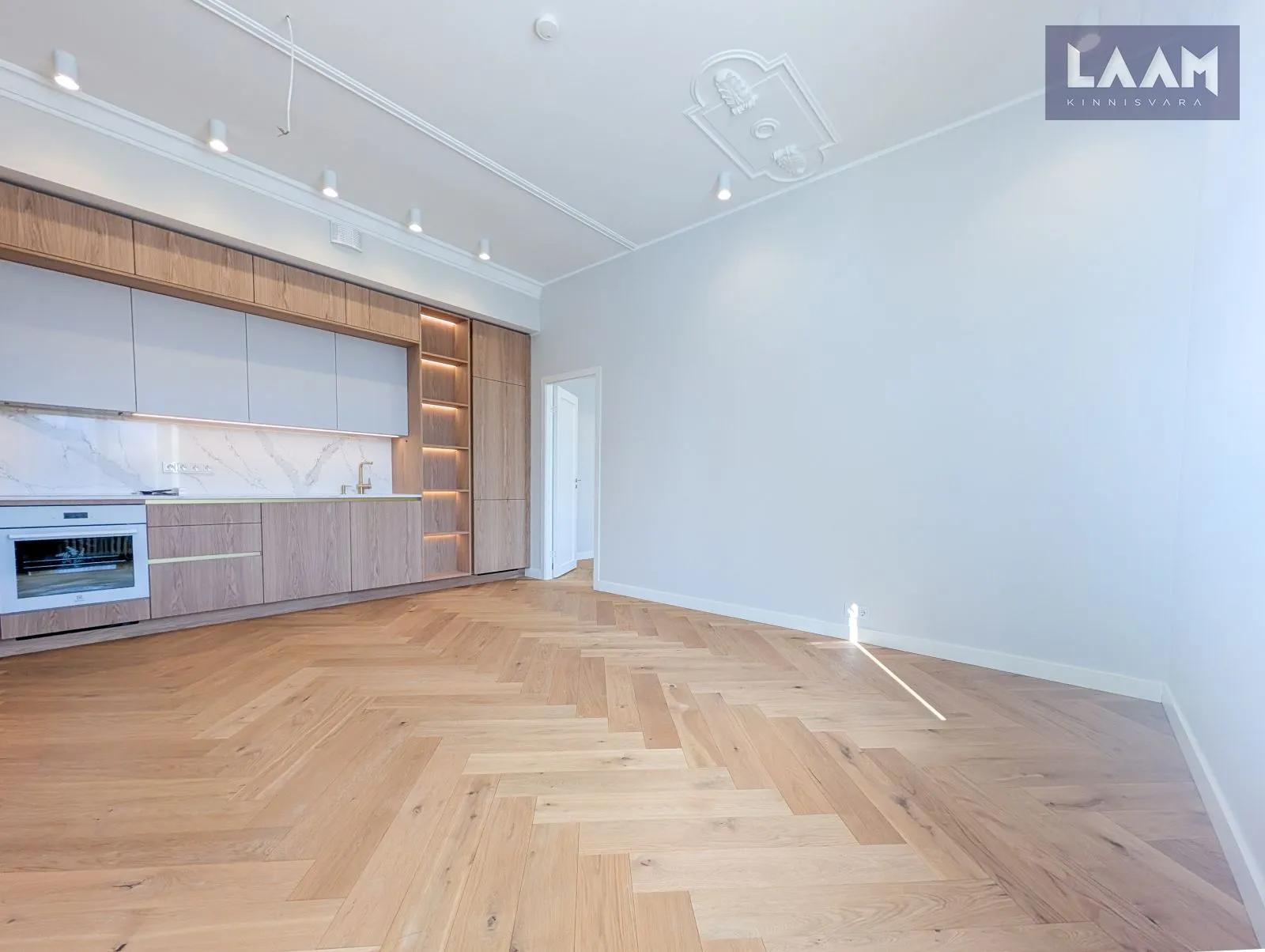 Pärnu maakond, Pärnu linn, Kesklinn, Rüütli tn 40a — 3