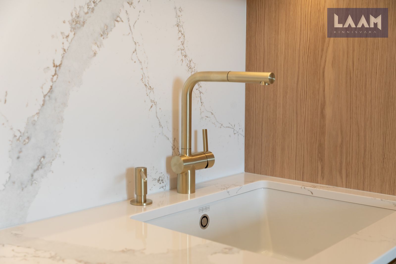 Pärnu maakond, Pärnu linn, Kesklinn, Rüütli tn 40a — 6
