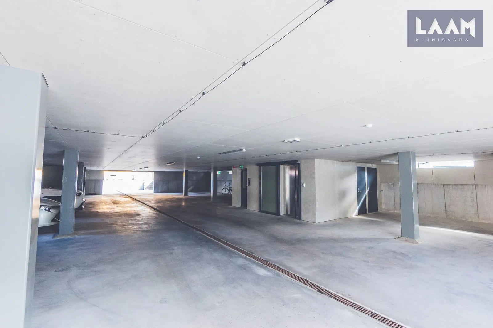 Pärnu maakond, Pärnu linn, Rannarajoon, Tammsaare pst 10/2 — 30