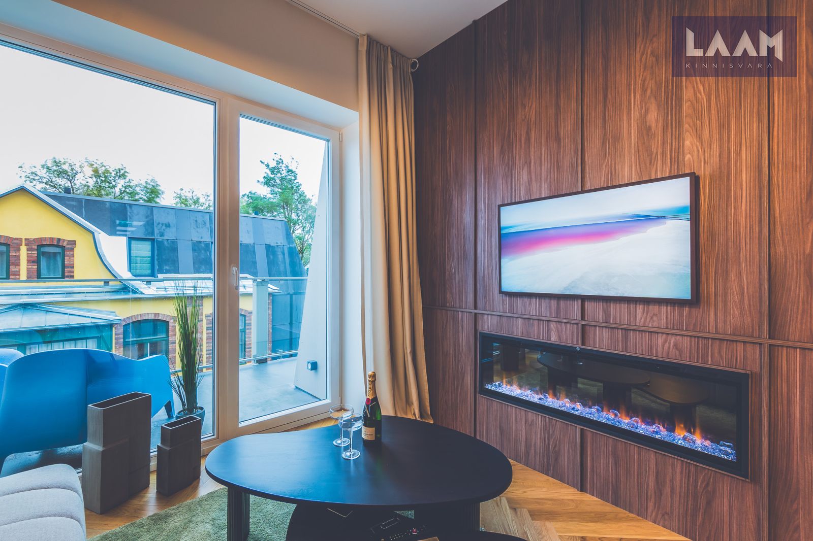 Pärnu maakond, Pärnu linn, Rannarajoon, Tammsaare pst 10/2 — 10