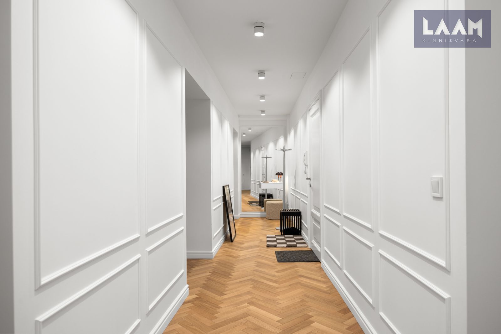 Harju maakond, Tallinn, Kesklinna linnaosa, Roosikrantsi 4C — 17