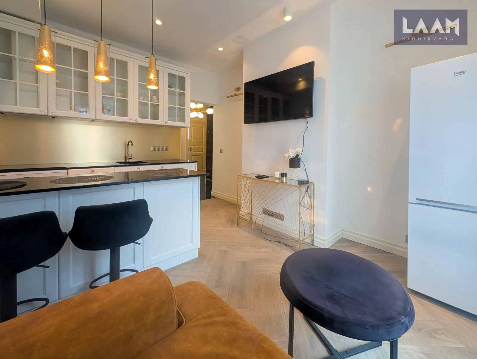 Harju maakond, Tallinn, Kesklinna linnaosa, Pronksi tn 10 — 7