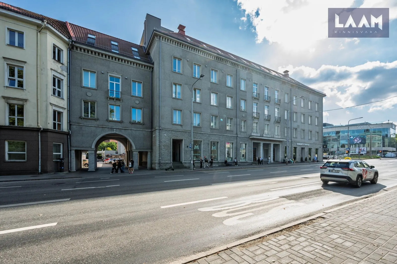 Harju maakond, Tallinn, Kesklinna linnaosa, Estonia pst 7 — 13