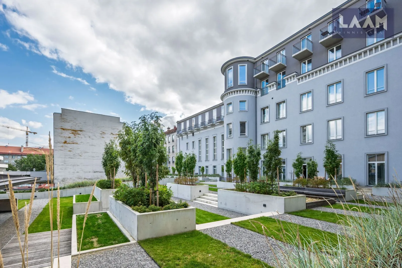 Harju maakond, Tallinn, Kesklinna linnaosa, Estonia pst 7 — 15