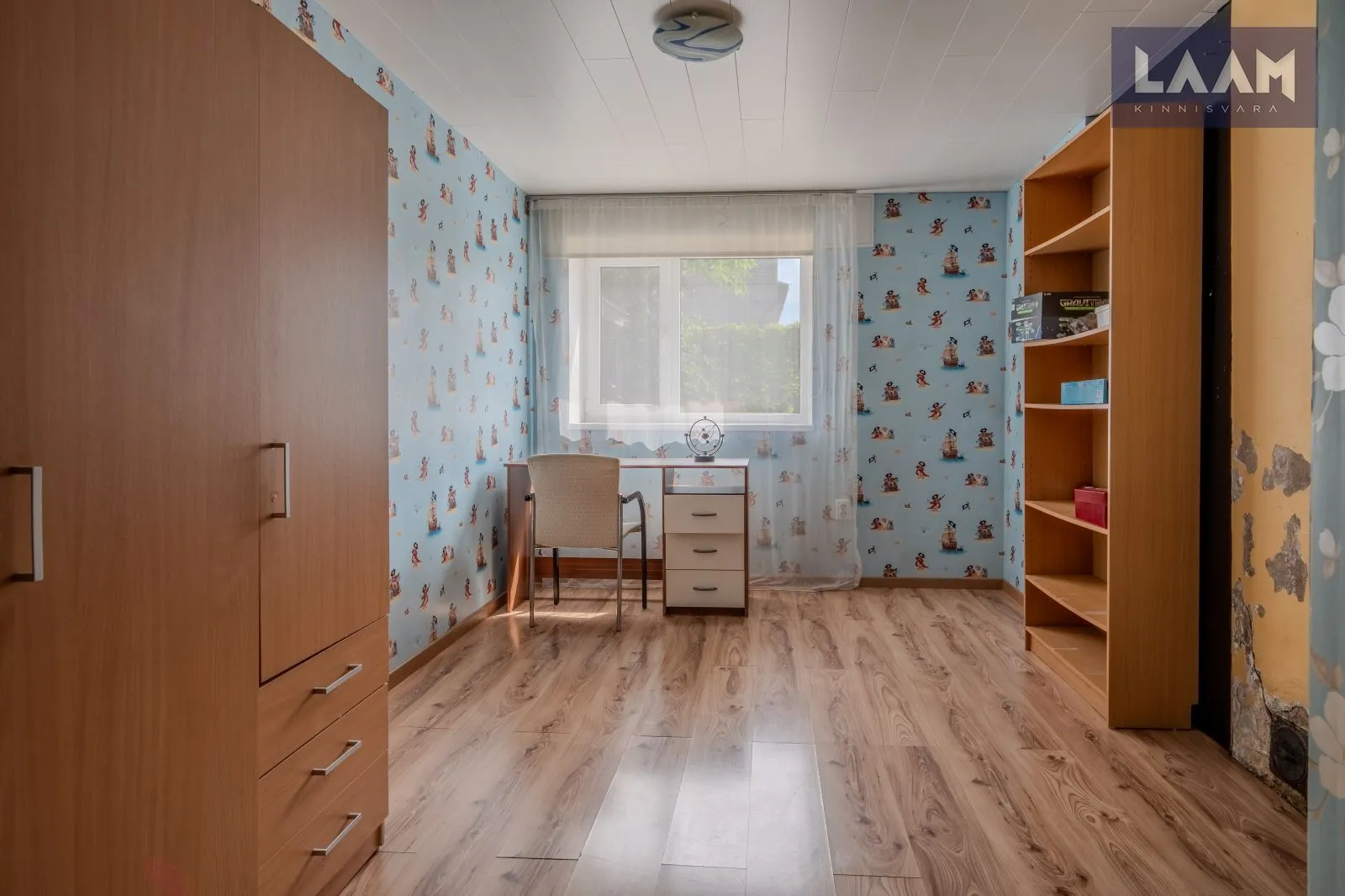 Viljandi maakond, Viljandi linn, Kesklinn, C. R. Jakobsoni 23b — 8